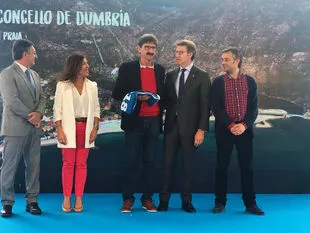 PARABÉNS DUMBRÍA, un ano máis a nosa fermosa praia ten Bandeira Azul 2018